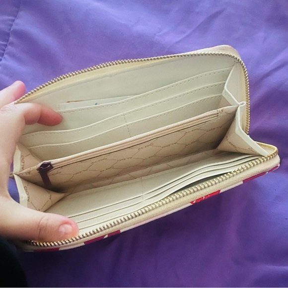 Aldo Multicolor Lip Print Women's Wallet - Picture 2 of 2